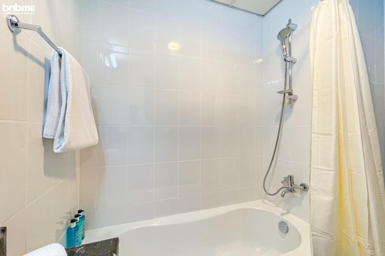 Bnbmehomes - Spacious Studio In Downtown Near Burj Khalifa - 1703 Dubai Buitenkant foto
